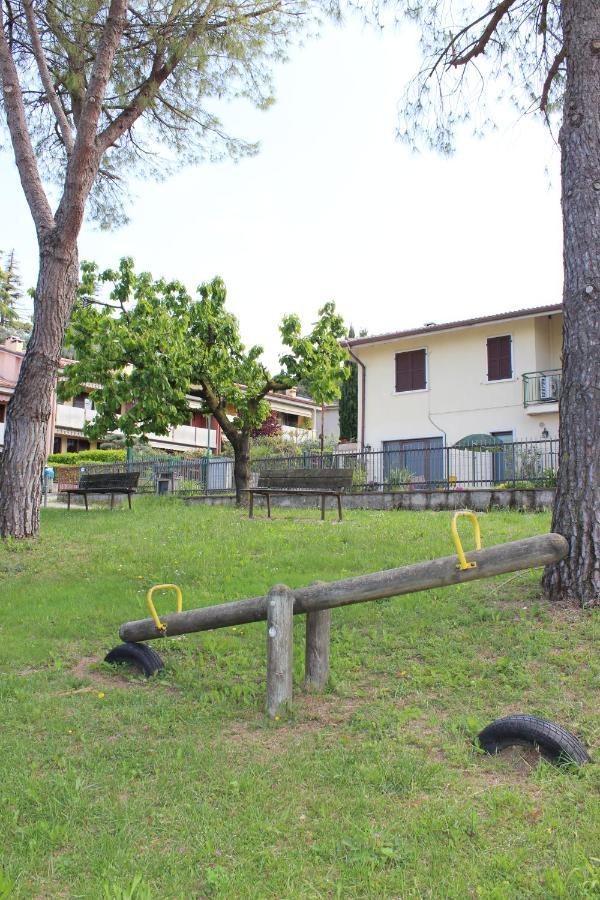 Ferienwohnung Residenza Al Parco Pastrengo Exterior foto